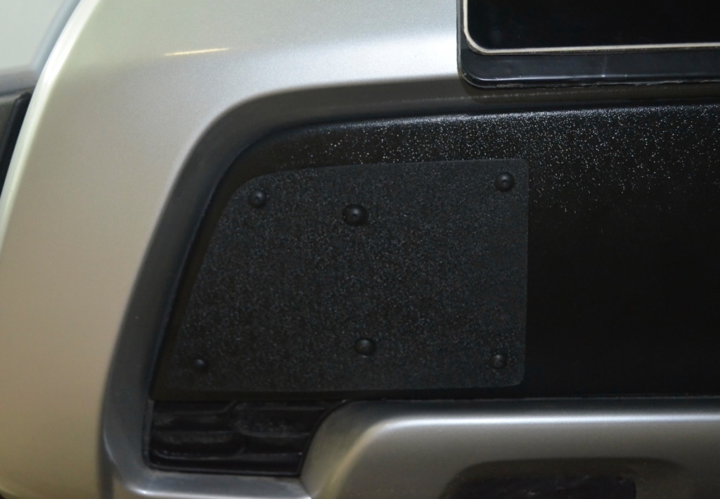 Зимняя заглушка решётки переднего бампера Дастер дизель с 2015 года
