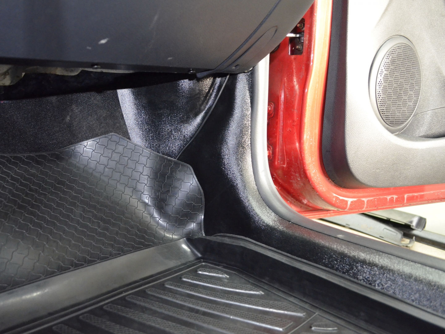 Накладки на ковролин "KART RS NEW" для ­Рено Сандеро/Степвей 2014-