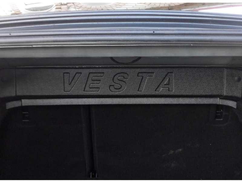 LADA VESTA, накладка в багажник декоративная  с надписью Vesta